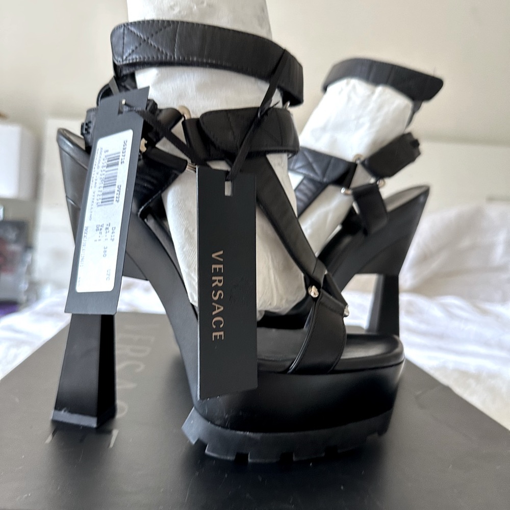 VERSACE PLATFORM HEELS ZOCCOLO T.140 VITELLINO Nero/palladio size 38
